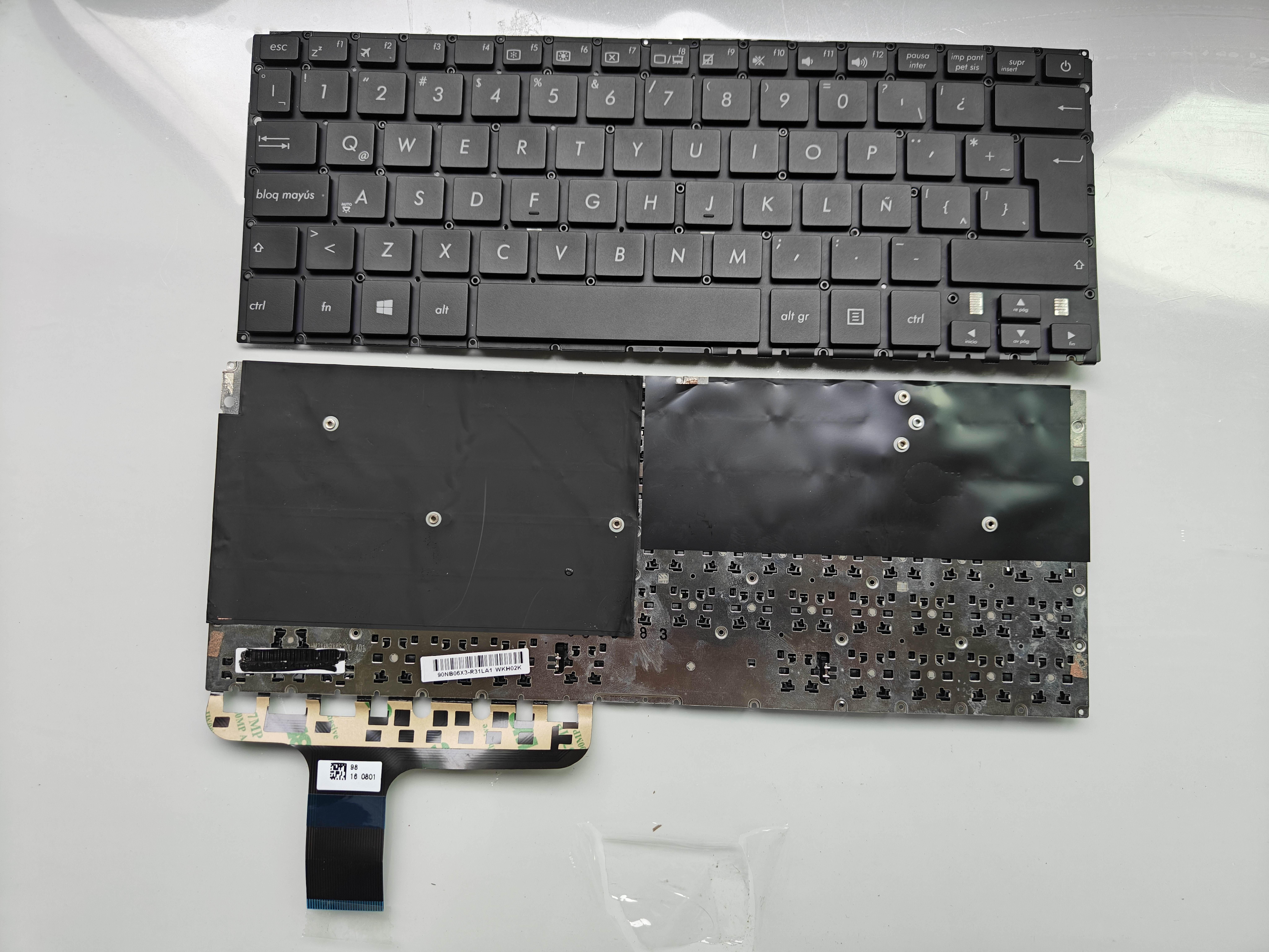 Picture of New Replacement Laptop Keyboard For ASUS UX305 BLACK La Layout